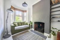 Victorian Terrace near Uni sleeps 6 Garden - B&B Reading
