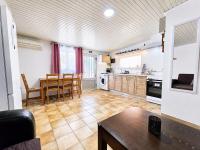 My Summerhouse - Bed and Breakfast Kremastí