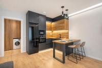 PIN Apartments - 3 Min to Skanderbeg - Free Parking - B&B Tirana