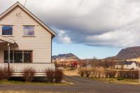 House in Lofoten close to nature - B&B Slydalen