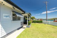 Summer Breeze Lake House - B&B Forster