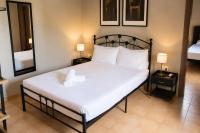 Charming Family Room with Pool in Marsaxlokk - B&B Marsaxlokk