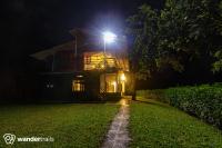 Whispering Willows - Bed and Breakfast Gudalur