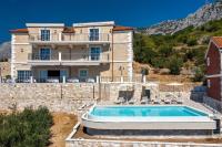 Hotel Liberan - Nature's Retreat - B&B Podgora