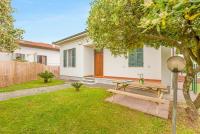 Cà Rina & Felice - Casa Vacanze con Giardino e Parcheggio vicino al Mare - Pet Friendly - Chambres d'hôtes Carrare
