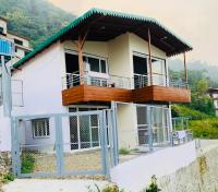 The Boho Shantii Stays - Bed and Breakfast Bhimtal