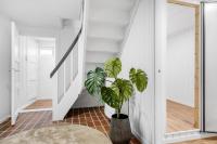 Modern 5BR House - Central - 2,5 Bathroom - Terrace - Parking - B&B Bodo