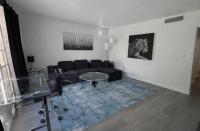 Modern Lake Eola Condo in the Heart of Thornton Park - B&B Orlando