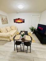 Cozy Haven - Home Away From Home Two-Bedroom Apartment - Ferienwohnung Calgary
