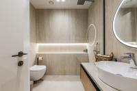 Seaview Elegance Apartment Luxury & Free Parking by PikHost - B&B Vlorë