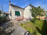 Charming Holiday House in Scenic Torre del Lago Puccini - B&B Torre del Lago Puccini