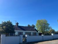 Charming 3 bedroom cottage with a large enclosed garden - Ferienwohnung Fermoy