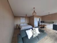 Totaranui Accommodation Chalet One - Bed and Breakfast Totaranui
