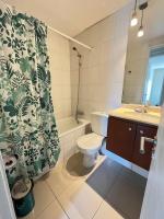 Hogar espacioso y tranquilo 2 dormitorios y 2 baños - B&B Santiago