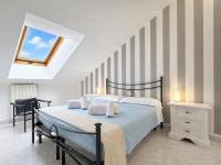 Cà di Lilly - Attic Suite AC Wi-Fi - B&B Vado Ligure