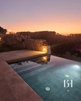 Villa Mina Lusso, Piscina, Vista Mare, &Parking - Bed and Breakfast Porto Cervo