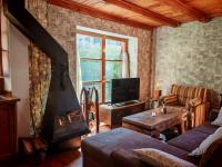 Bajo rústico con jardín privado en la Vall de Boí - Puig Falcó 3 - B&B Pla de l'Ermita
