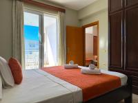 Spacious and central 2Bedroom APT with sea view - B&B Santi Quaranta