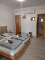Hudák Hordó Apartman - B&B Tokaj