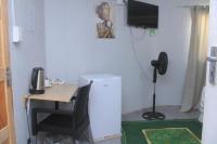 Unicon Guest House - B&B Polokwane