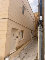 KY Orange Grove - B&B Kerċem
