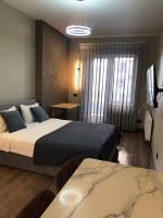 Studio-Apartment mit Balkon