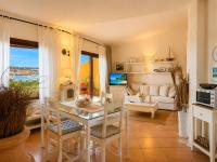 Sea View Apartments in La Marina di Porto Cervo with Pool - Chambres d'hôtes Porto Cervo