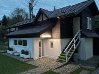 Шале Маєток Смерековий - B&B Slavske