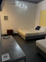 Piazza Beverini Rooms - Ferienwohnung La Spezia