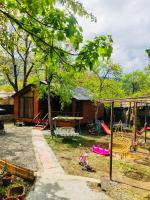 Borjomi Eco Cottage Gona - Chambres d'hôtes Bordjomi