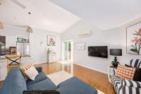 Coastal Vibes - B&B Port Macquarie