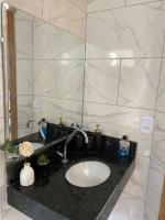 Apartamento atrás do shopping - B&B Macacos