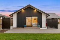 Modern home away from home - B&B Blenheim