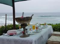 Tropical Beach Boutique Guesthouse - Bed and Breakfast