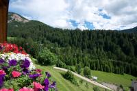 Apartment mit 2 Schlafzimmern und Balkon