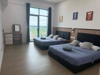 Baysuites Likas 7Pax City Views L 21 near kk town - Chambres d'hôtes Kampung Likas