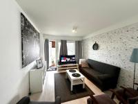 Kemiapartments city ll, near snowcastle, 3 rooms, kitchen , glazed balc FREE PARK and HEAT PLUG - Chambres d'hôtes Kemi