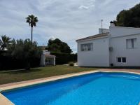 Acogedora casa con piscina - Ferienwohnung Llíria
