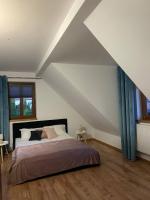 Całoroczny dom do wynajęcia z BALIĄ I JACUZZI Spychowo Mazury - B&B Spychowo