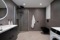Exclusive apartment with private 82 sqm roof terrace and parking space - Ferienwohnung Oslo