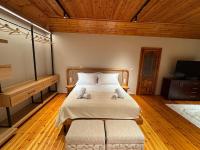 Cozy Loft with view from the city - B&B Argirocastro