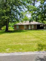 Southern Grace Home - B&B Denham Springs