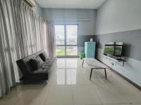Imago Mall, Green Budget stay Loft A - Bed and Breakfast Kota Kinabalu