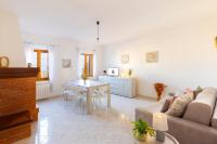 Tavolara Ichnos House - Bed and Breakfast San Teodoro