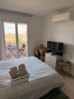 Studio tout confort - B&B Signes