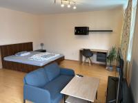The apartment by the airport - B&B Prievoz