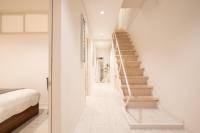 THE COZY NEST ABENO 駅1分 解放感ある一棟貸しヴィラ 長期歓迎 3BR Max9ppl - Bed and Breakfast Osaka