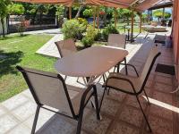 Coral Bungalow - B&B Raches