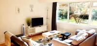 Reigate - 1 Bed by Mobius Property Solutions - B&B Reigate