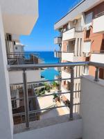 Blue32 - B&B Saranda